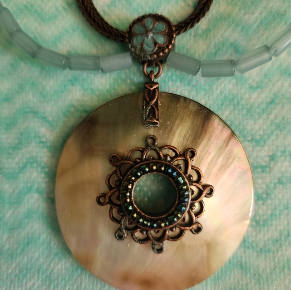 She'll Necklace - Picture 2 of 2